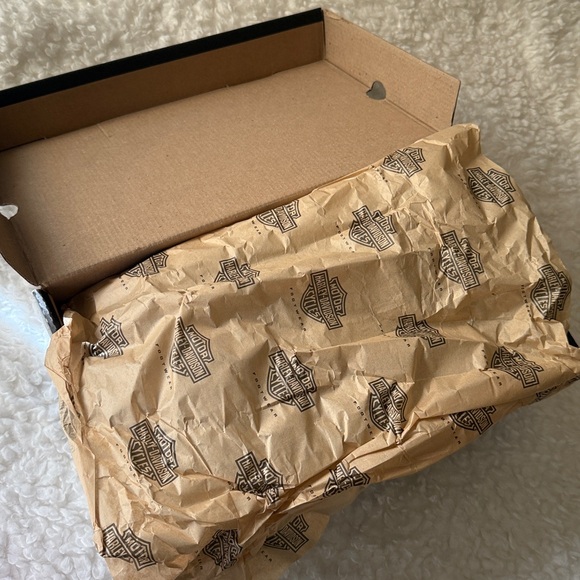 Harley-Davidson Black High-Top Sneakers - Picture 9 of 11